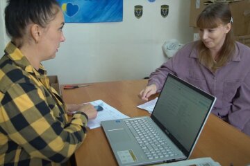 Бесплатные продукты для пенсионеров и ВПЛ в Днепропетровской области