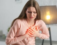 symptoms-of-a-heart-attack-in-women