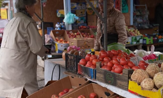 Дефіцит продуктів у Києві