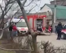 Трагедия в Одессе, пожар унес жизнь спасателя: медики пытались его откачать, кадры