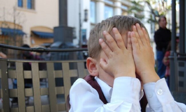 Озверевший отец накинулся на ребенка с инвалидностью в Днепре: боится даже собственная мать