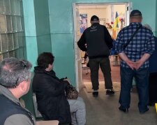 Гуманітарна допомога для пенсіонерів у Харкові