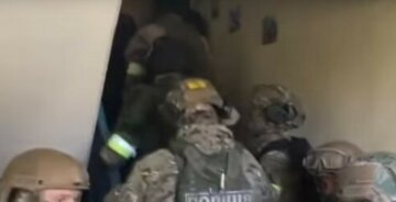 ЧП в Харькове, спасатели бросились на поиски взрывчатки: детали и кадры с места