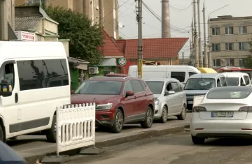 Ограничение движения транспорта в Черновицкой области