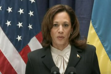 Камала Харрис