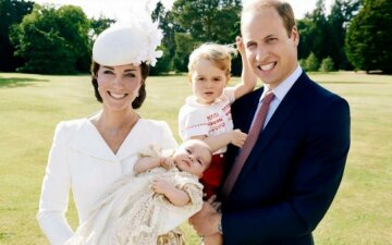 kensington-palace-tweets-photos-of-prince-william-and-kate-middleton-in-india
