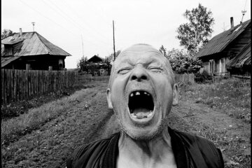 Американець за горілку зняв всю красу Росії, що “встає з колін” (фото)