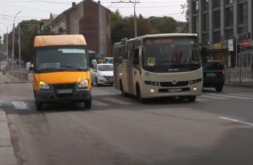 Новий графік руху транспорту в Чернігові