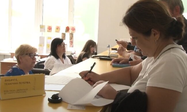 Гуманитарная помощь для пенсионеров в Харькове