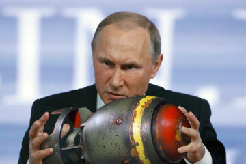 Стало відомо про запуск путінської ракети: під загрозою пасажирські літаки