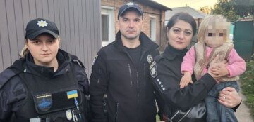 Родители уехали в неизвестном направлении: полиция спасла маленькую девочку в Харькове