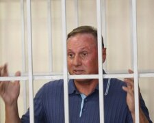 Суд арестовал Ефремова на два месяца