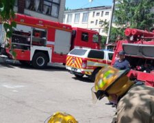 Огонь охватил дома в Одессе, в полиции сообщили о поджоге: кадры ЧП