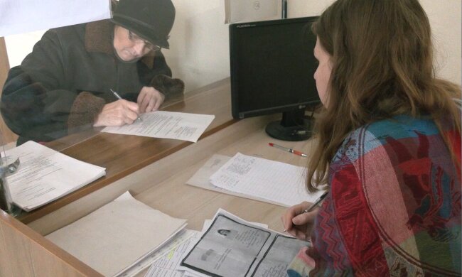 Безкоштовні продукти для пенсіонерів у Кривому Розі