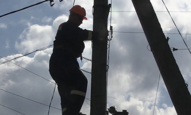 Графіки відключення світла у Київській області на 23 квітня