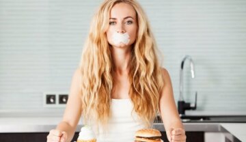 sieviete-burgeris-dieta-49314855