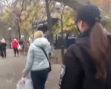 Поліція відловлює людей в магазинах і транспорті, рахунок йде на сотні: відео з Одеси