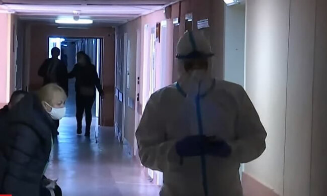 Вирус не отступает, продолжая забирать жизни сотен украинцев: данные за сутки