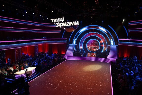 Хто став учасником нового сезону "Танці з зірками", перші фото пар: у Винника серйозні конкуренти