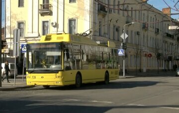 Новий графік руху транспорту у Полтавській області