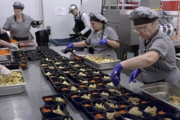Безкоштовні продукти для ВПО у Миколаївській області