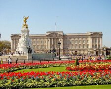Buckingham-Palace-in-London
