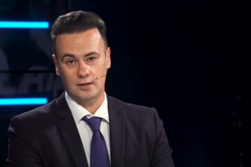 Максим Яли