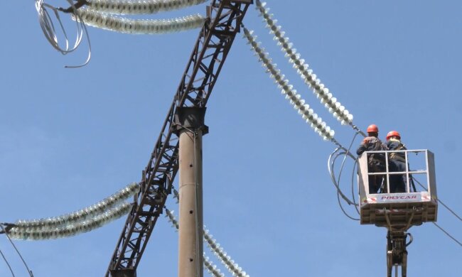 Графіки відключення світла у Полтавській області на 17 лютого