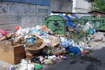 Дороговизна, смрад и отсутствие сервиса: россияне возмущены отдыхом в оккупированном Крыму