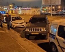 Трагедия на дороге: в Киеве у таксиста остановилось сердце за рулем, кадры последствий