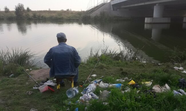 рыбаки, мусор