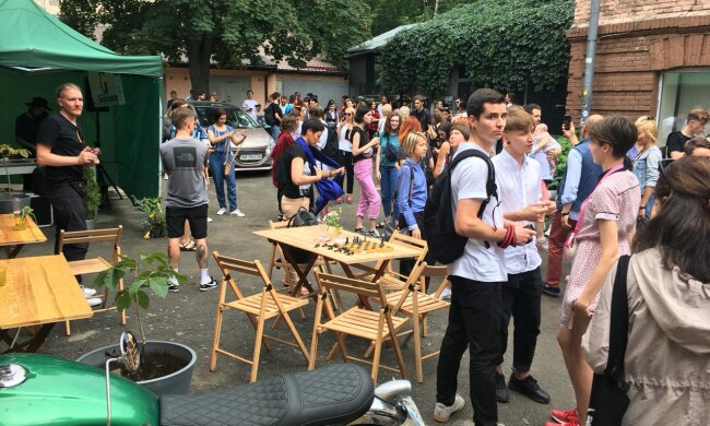 9a3a7c06-b46f-4056-88e7-e9ebb2d40b16