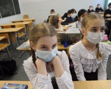 Спалах небезпечної інфекції в Одесі: школи закривають у терміновому порядку