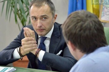 ”Ощадбанк” відсудив мільйони доларів в екс-регіонала