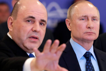 "Мишутка его покусал": Путин усыпил премьера на совещании, в сети заявили о "проклятии"