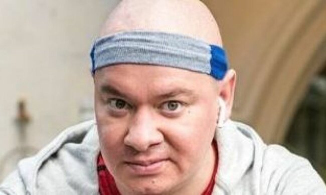 Кошовий з Кварталу 95 відправився голосувати в одних трусах: “Я не можу стільки чекати”