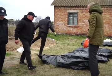 Сильные увечья и следы пыток: родители едва смогли опознать сына, которого застрелили оккупанты на Киевщине