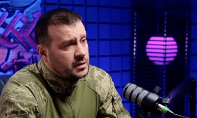 "Вони житимуть у контейнерах", - Андрусів образив українців, які виїхали за кордон