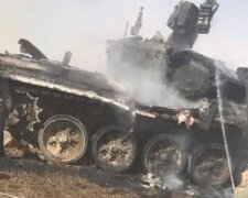 Росіяни знищили власний танк пострілом ракети, кадри: "непереможні і небезпечні самі для себе"