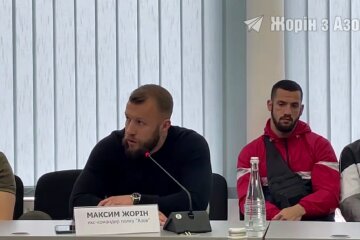 Они оказались под угрозой остаться один на один с Российской Федерацией, - Жорин о чеченских добровольцах