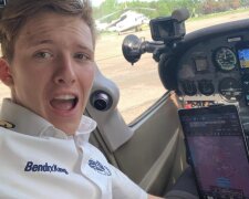 18-річний хлопець став наймолодшим пілотом, який облетів навколо Землі: за штурвал він сів у 12 років