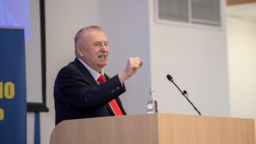 "Нужно действовать жёстко": Жириновский забредил о возвращении Беларуси и Украины в состав РФ