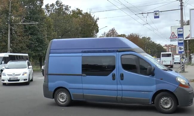 Обмеження руху транспорту на Вінниччині: українцям розкрили, кому не можна буде їздити по дорогах регіону