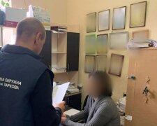 Шахрайка вкрала гуманітарну допомогу для постраждалих: "Робила вигляд, що допомагає мешканцям"