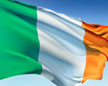 Ирландия флаг