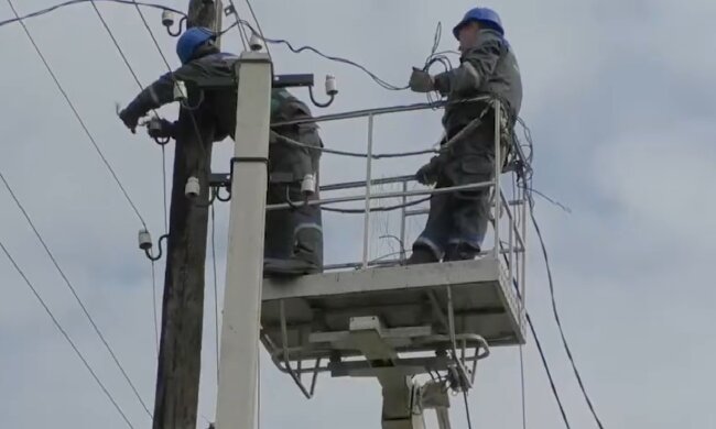 Графіки відключення світла в Одеській області на 19 квітня