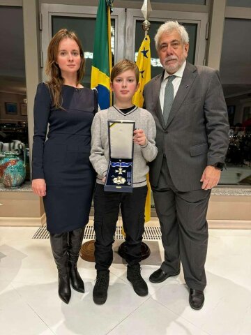 Украинский дипломат получил высшую государственную награду Бразилии