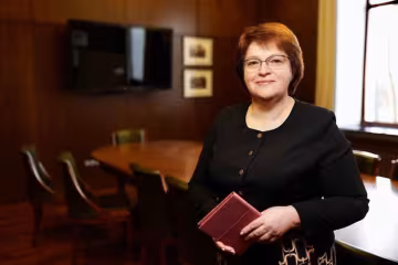 Ірина Микичак