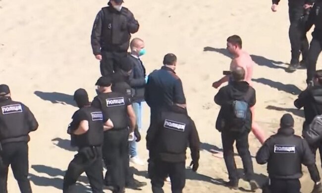 Спортсмена оштрафували на 17 тисяч після протесту у Гідропарку: "був без маски"