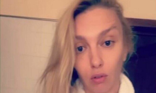 В роскошной квартире Оли Поляковой произошел обвал, кадры с места ЧП: "Посмотрите, какой кошмар!"